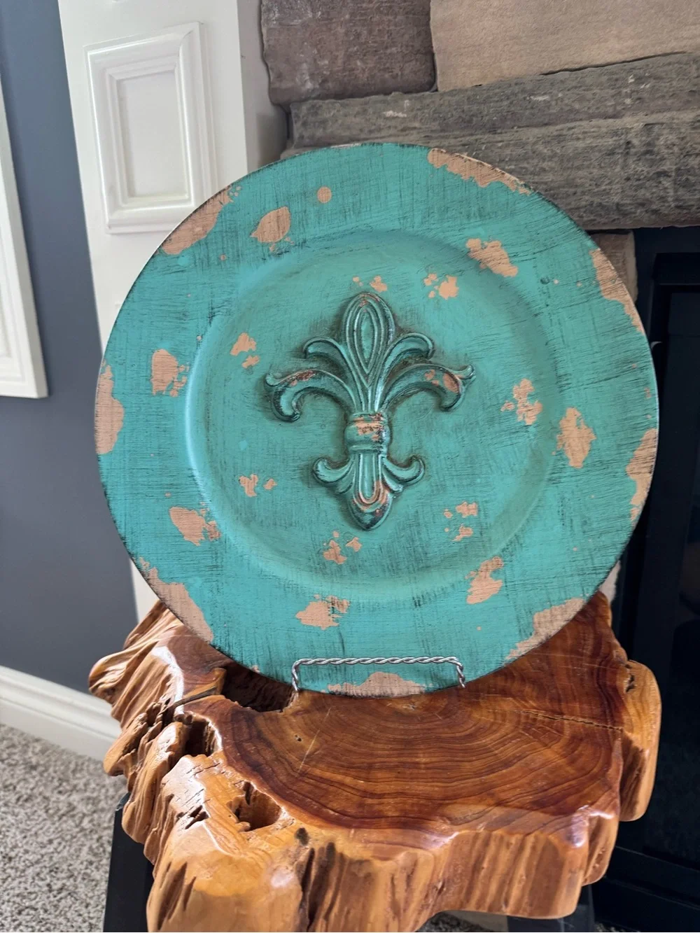 Distressed Turquoise Fleur De Lis Decorative Charger Plate Raised Wall Decor 13”
